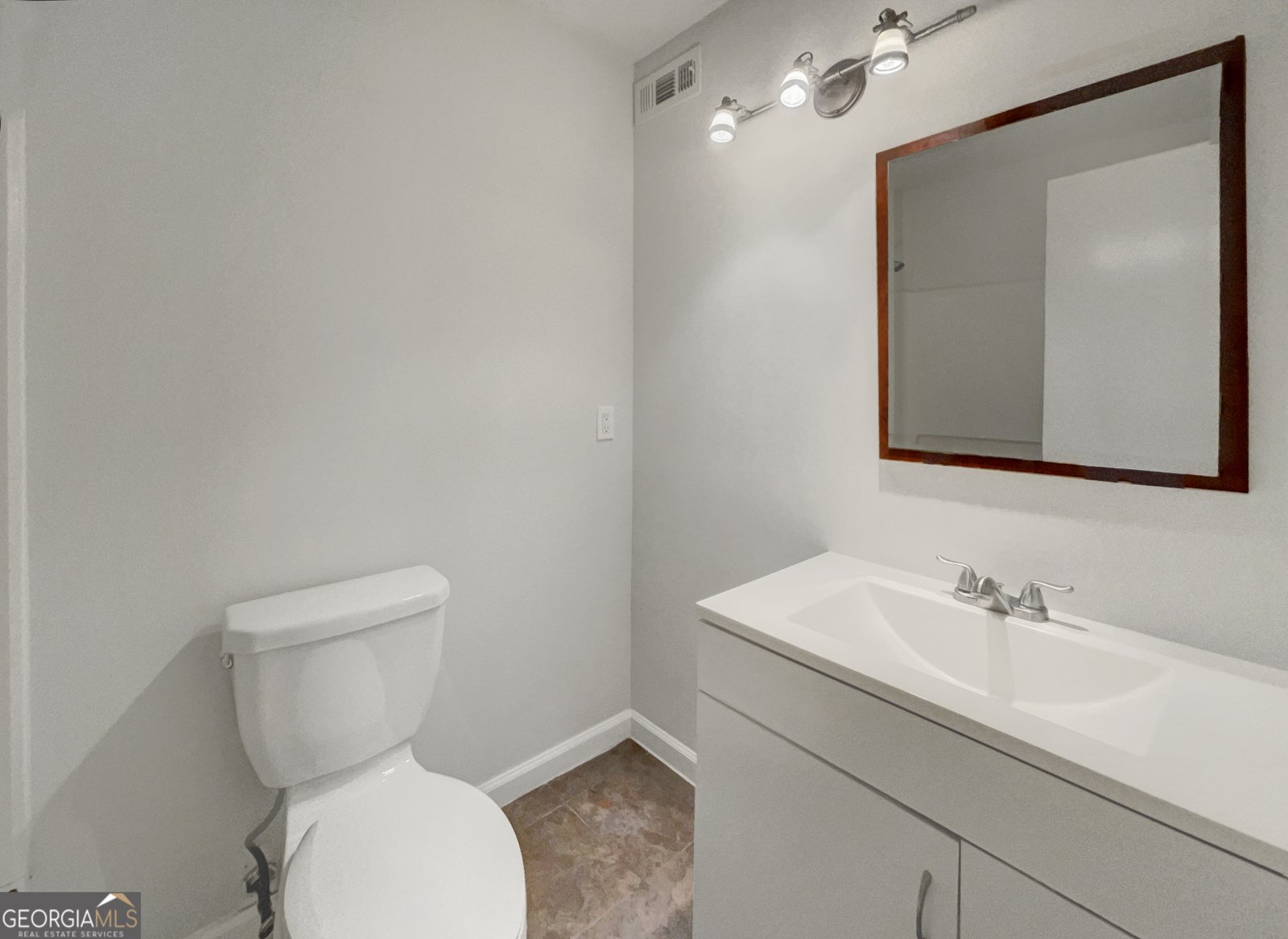 219 Cobblestone Trail Avondale Estates - 18