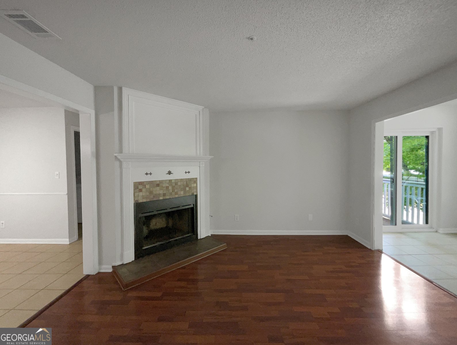 219 Cobblestone Trail Avondale Estates - 5