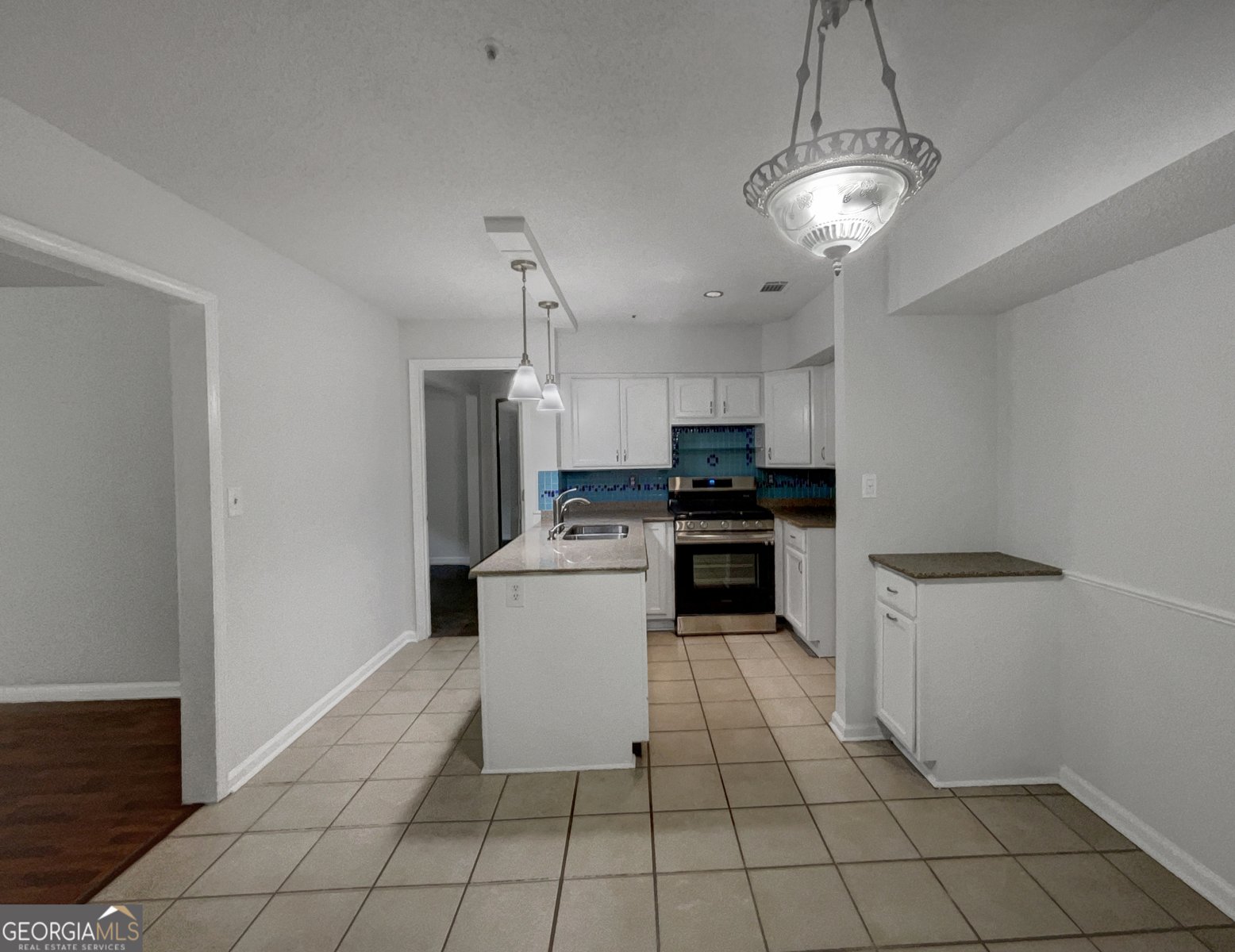 219 Cobblestone Trail Avondale Estates - 9