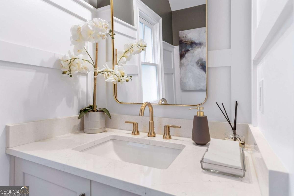 3312 Springhaven Avenue Hapeville - 22