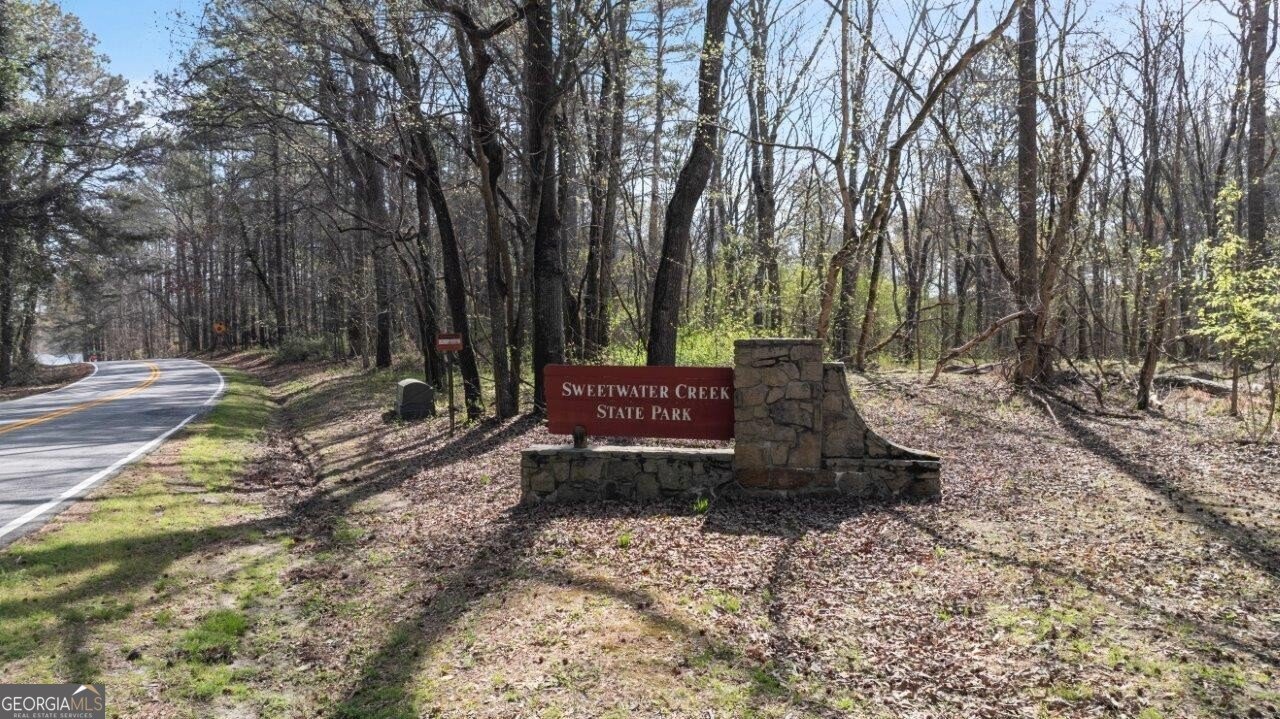 2740 Montie Court Lithia Springs - 51