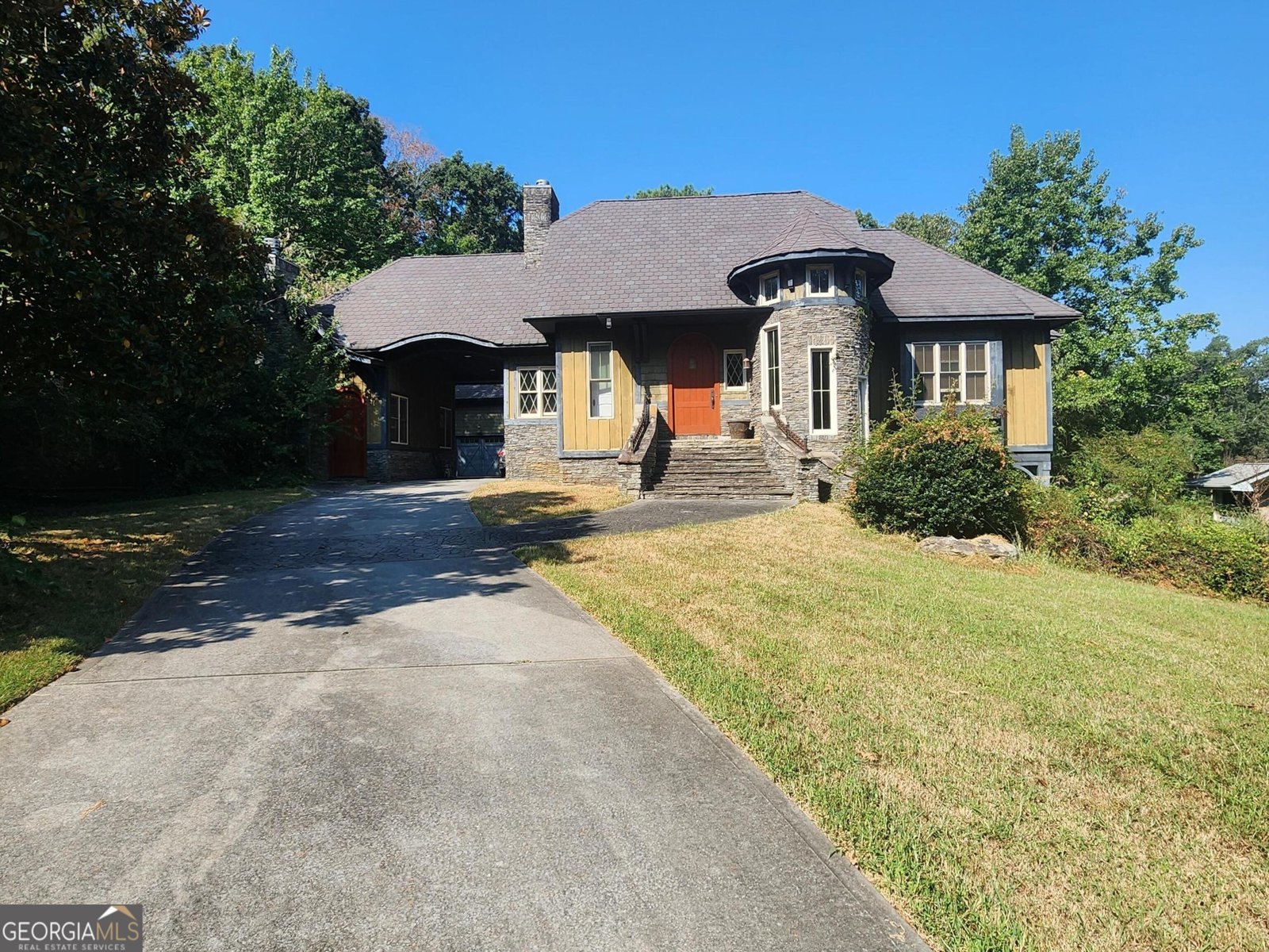 5489 Ahyoka Drive Morrow - main photo