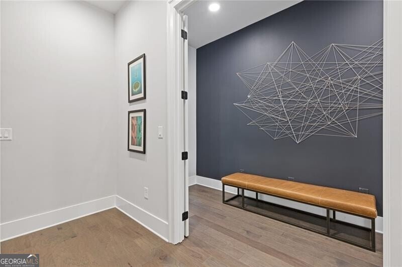 574 Boulevard Place Atlanta - 28