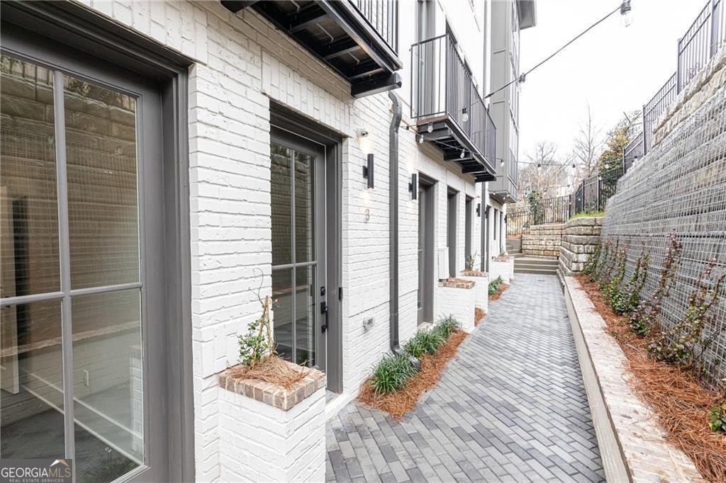 574 Boulevard Place Atlanta - 57