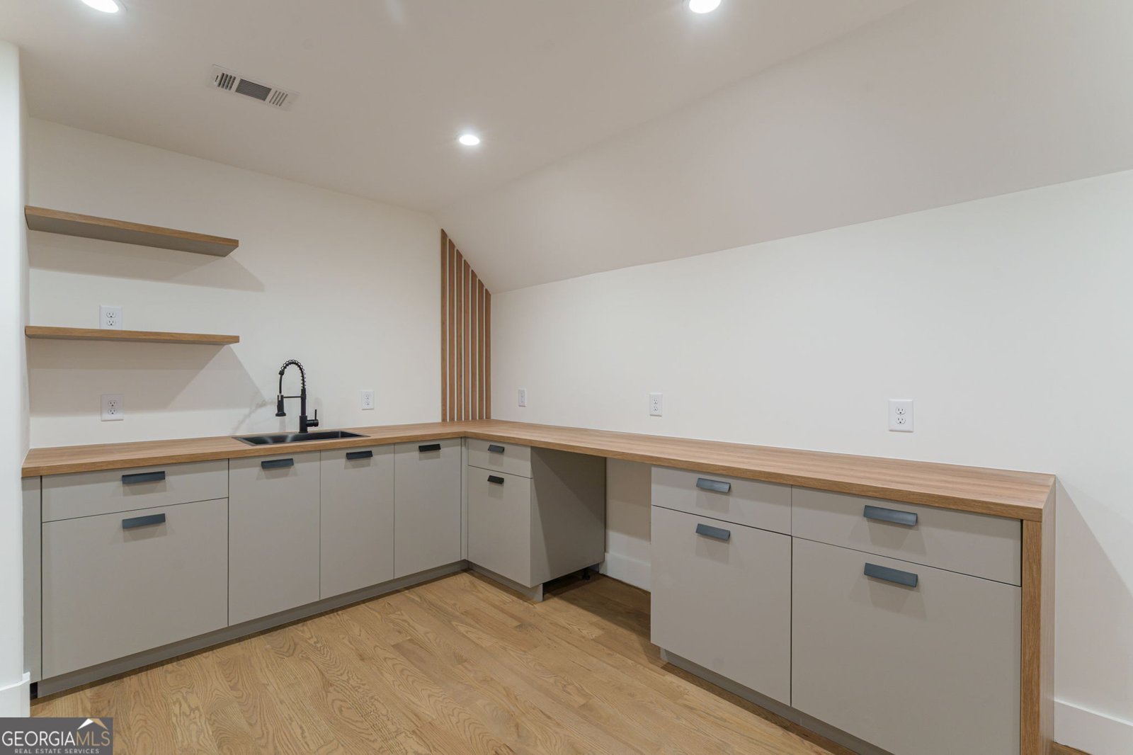 1110 Flowers Drive Cumming - 16