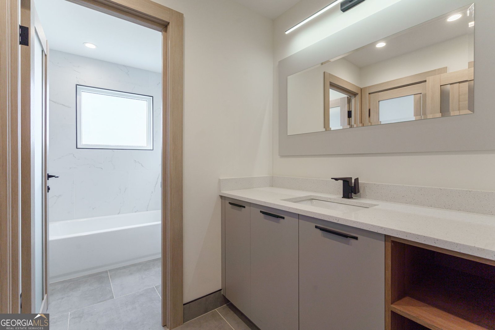 1110 Flowers Drive Cumming - 66