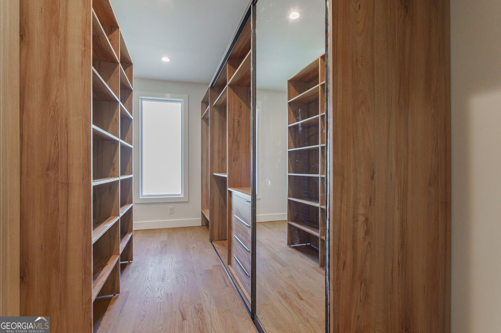 1110 Flowers Drive Cumming - 78