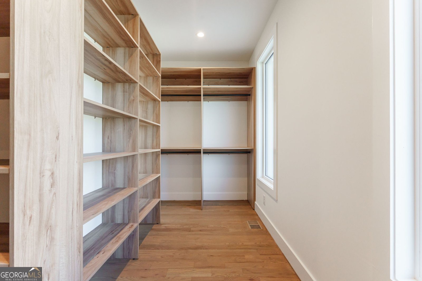 1110 Flowers Drive Cumming - 86