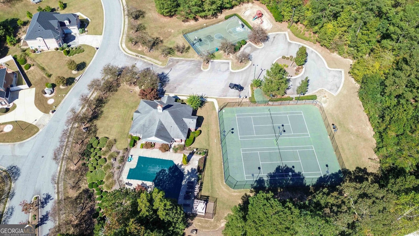 2433 Wyncreek Drive Atlanta - 34