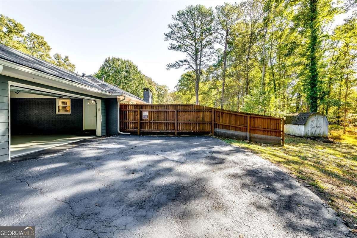 1943 Arnold Drive Austell - 24