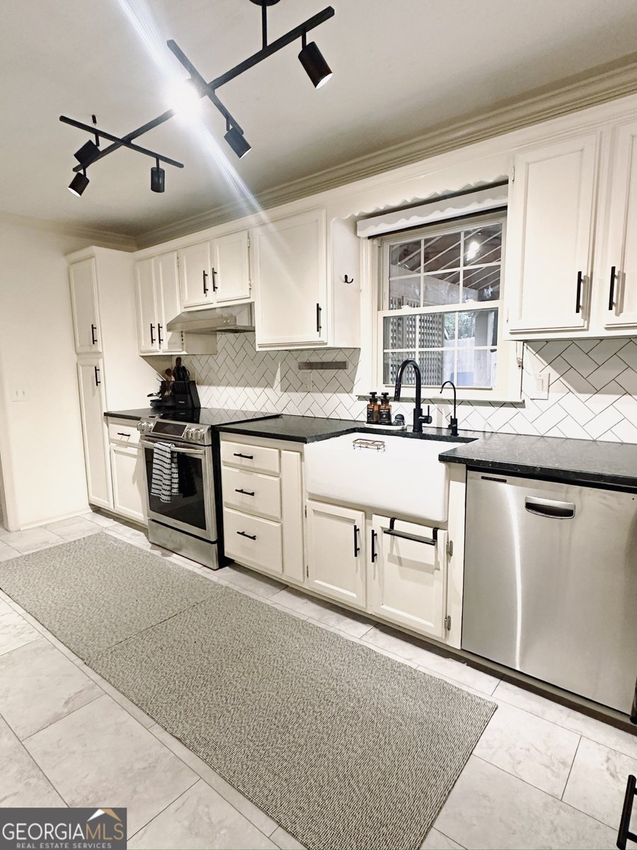 5393 Janet Lane Mableton - 30