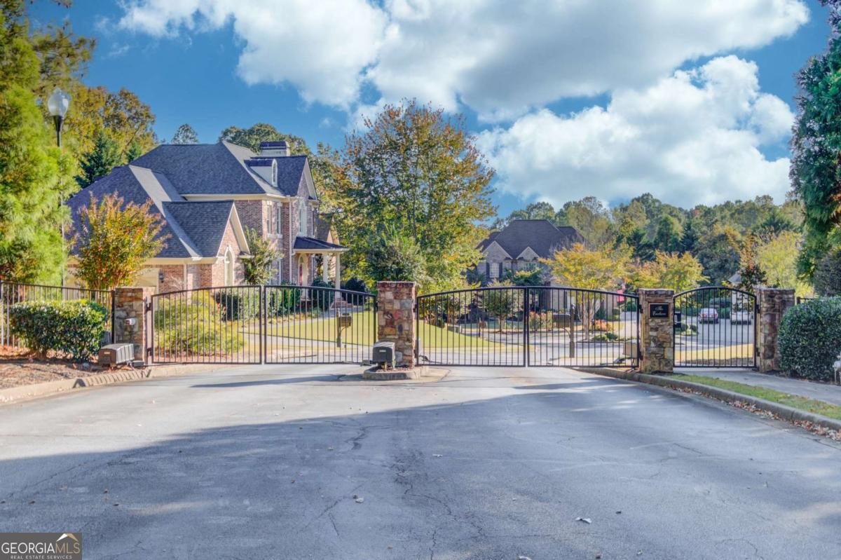 2180 ENCLAVE MILL Drive Dacula - 23