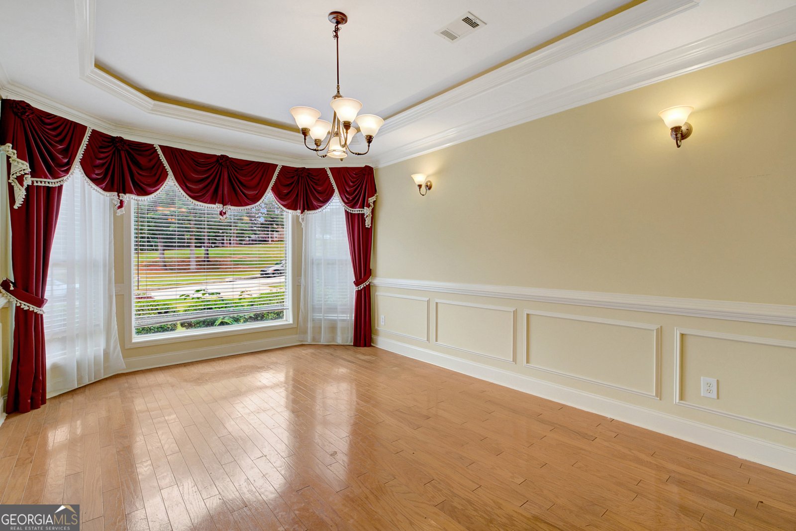 393 Young James Circle Stockbridge - 18