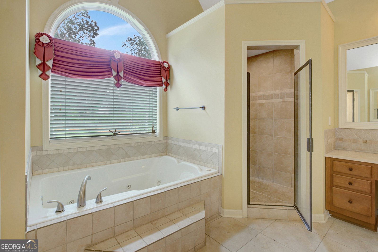 393 Young James Circle Stockbridge - 25