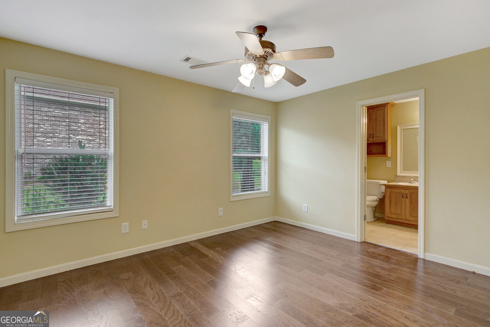 393 Young James Circle Stockbridge - 8