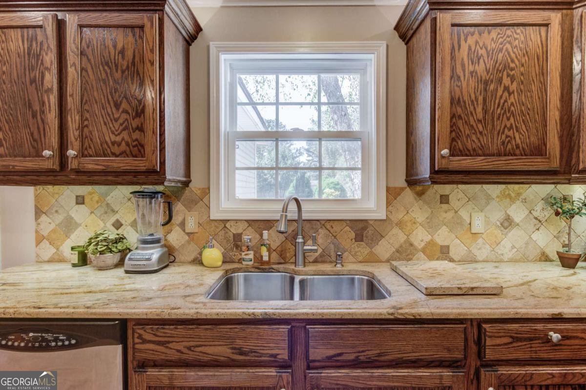 3321 Crossgate Court Loganville - 12