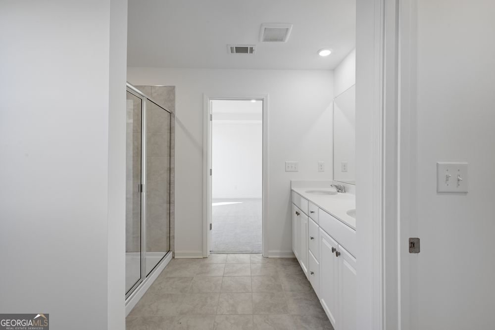 4013 Laurant Path Flowery Branch - 12