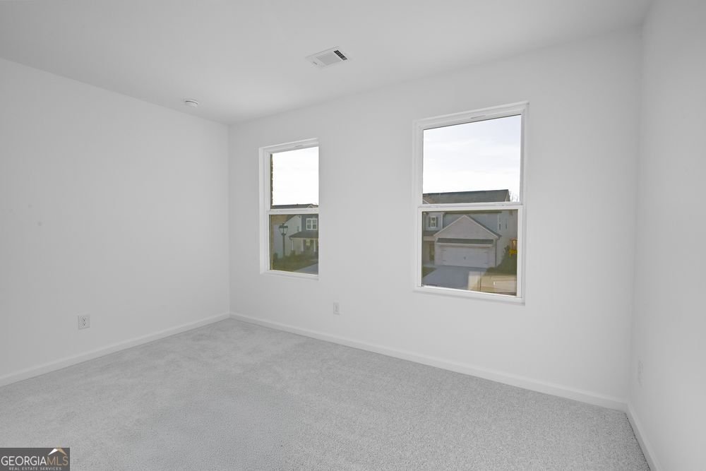 4013 Laurant Path Flowery Branch - 16