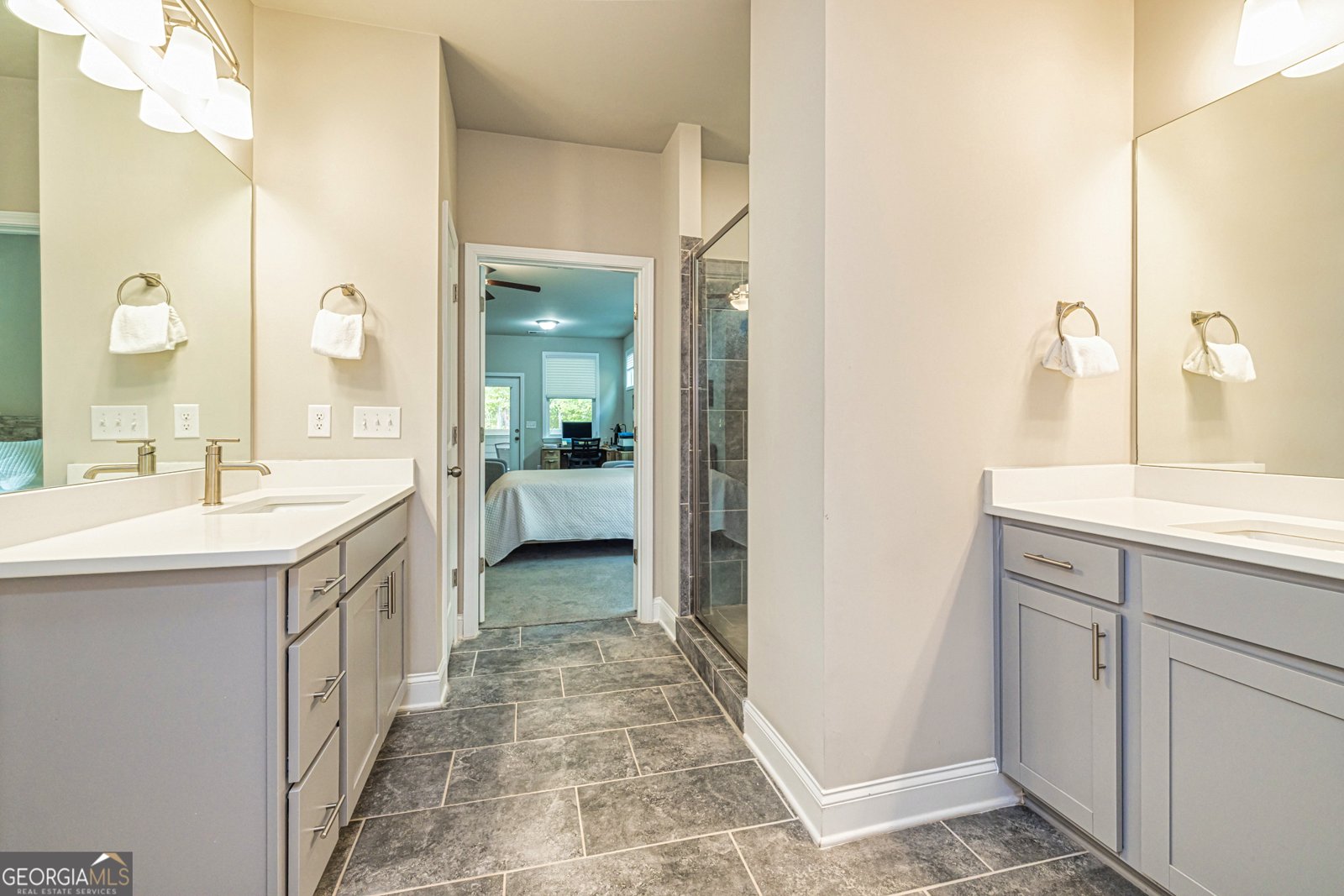 565 Timberbrook Drive Sharpsburg - 23