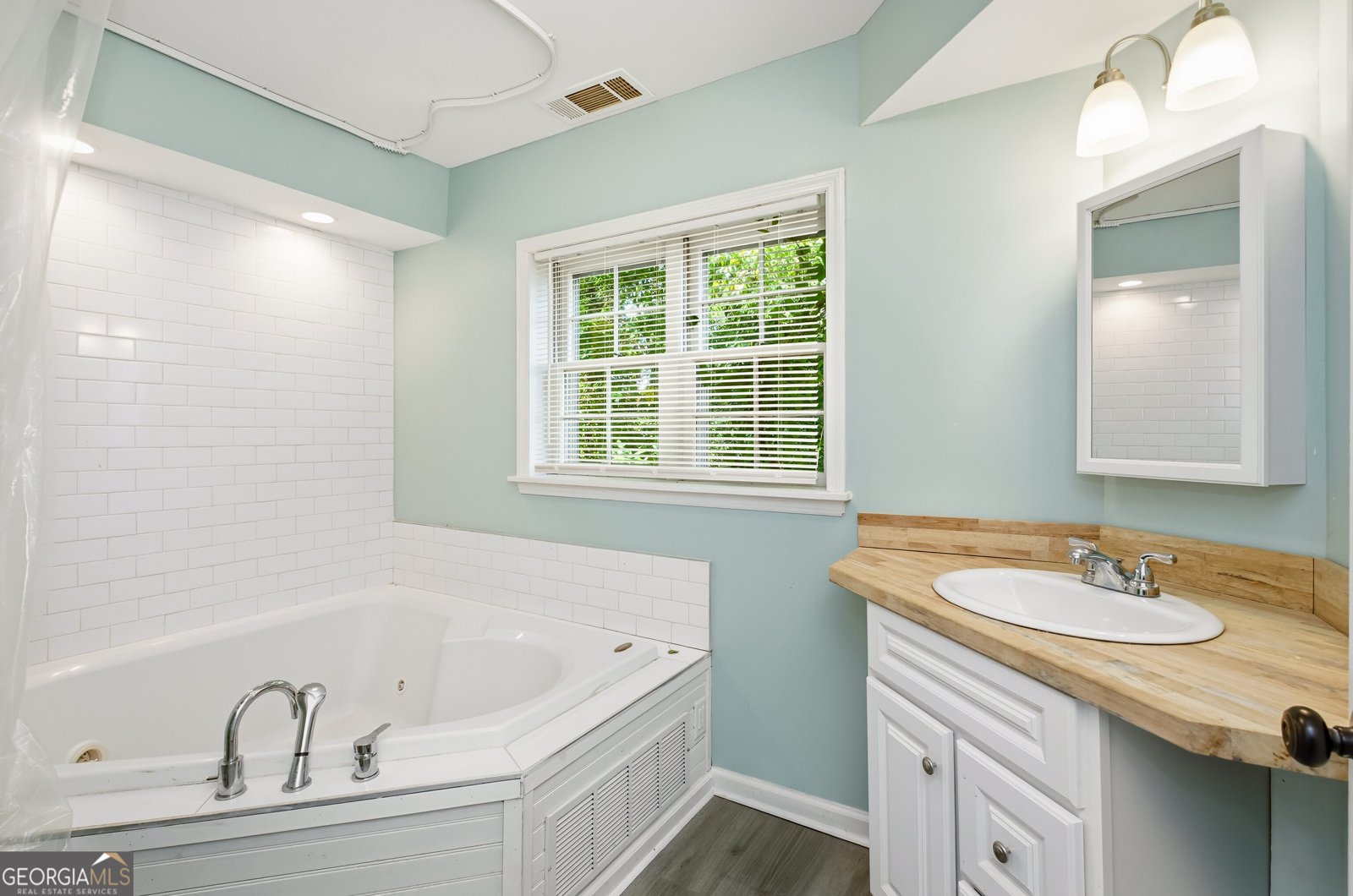 531 Crestview Terrace Gainesville - 38