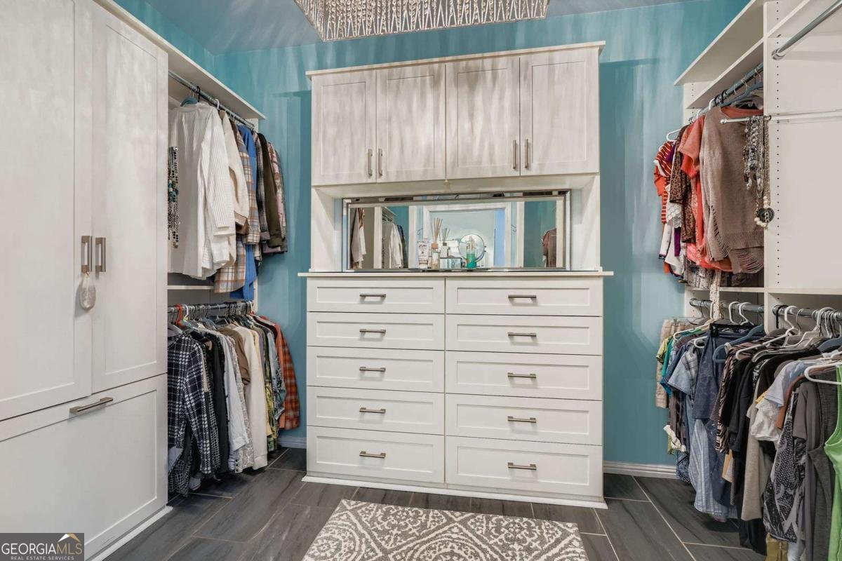 7277 AVALON Drive Douglasville - 21