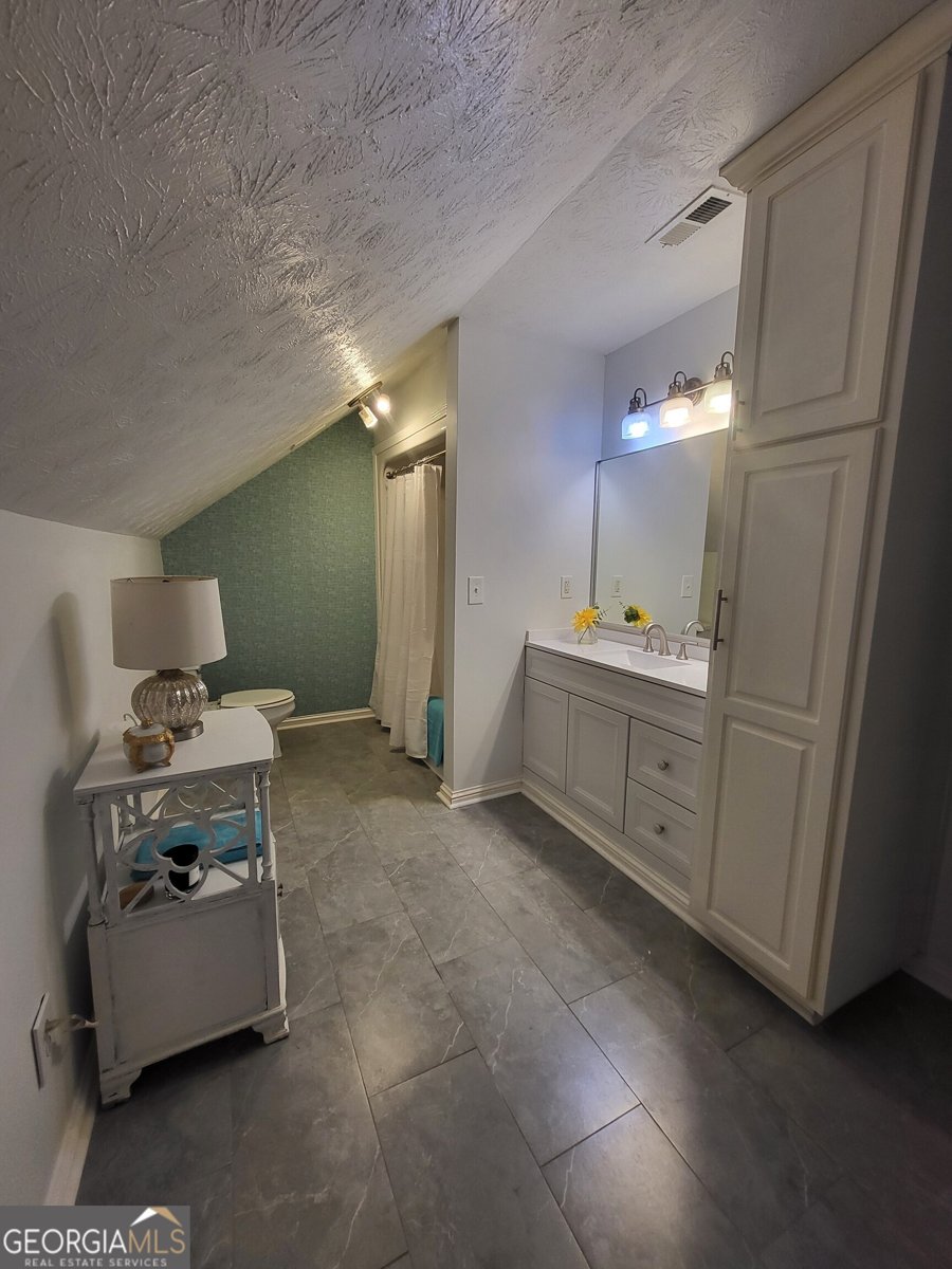 7277 AVALON Drive Douglasville - 3