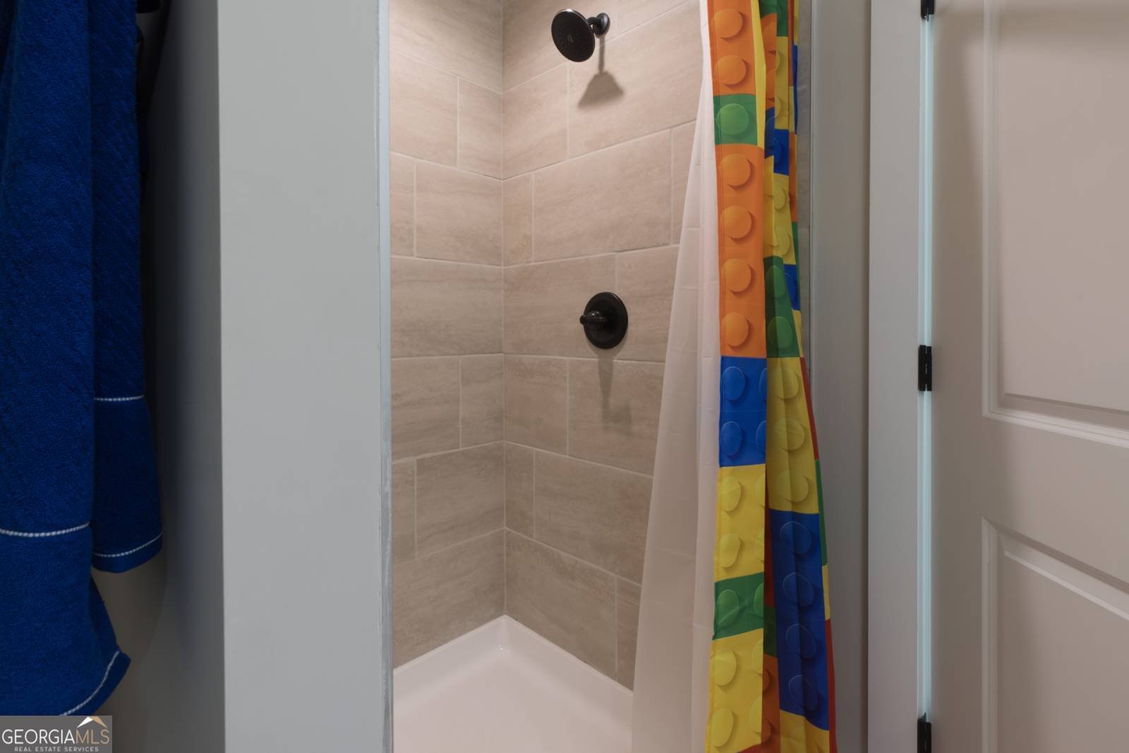 3350 Lanier Circle Gainesville - 28