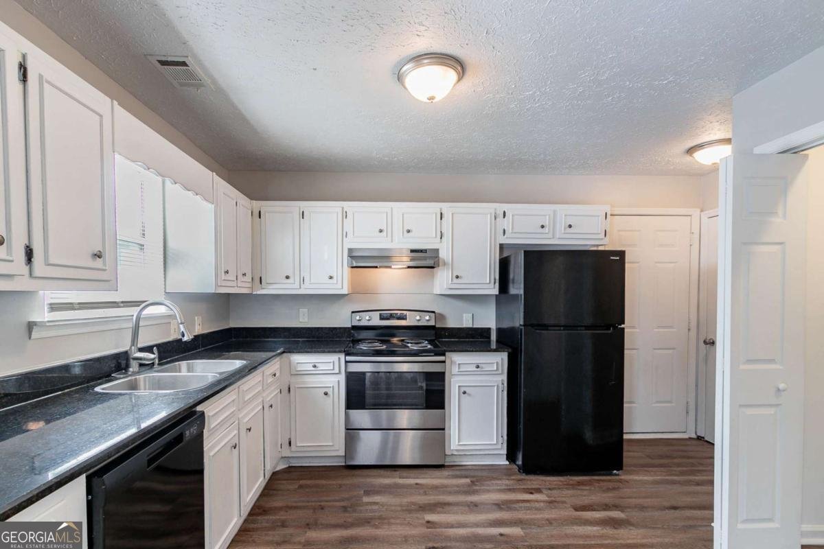 2030 Hilda Burns Place Lithonia - 4