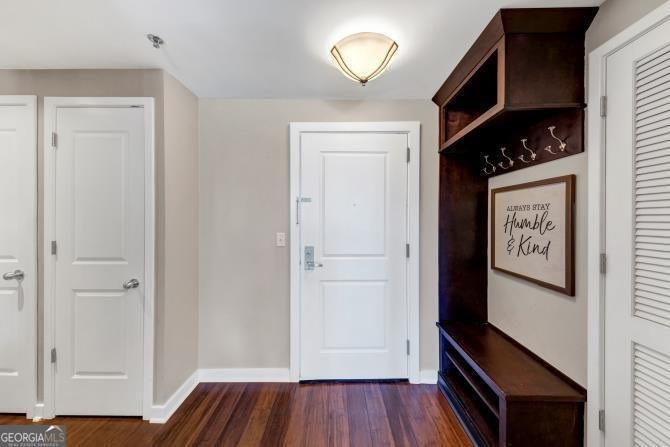 3338 Peachtree Road Atlanta - 3