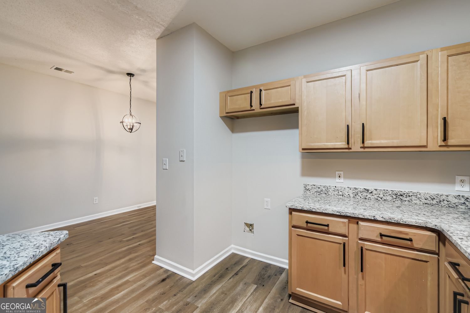 2274 Nicole Drive Hampton - 37