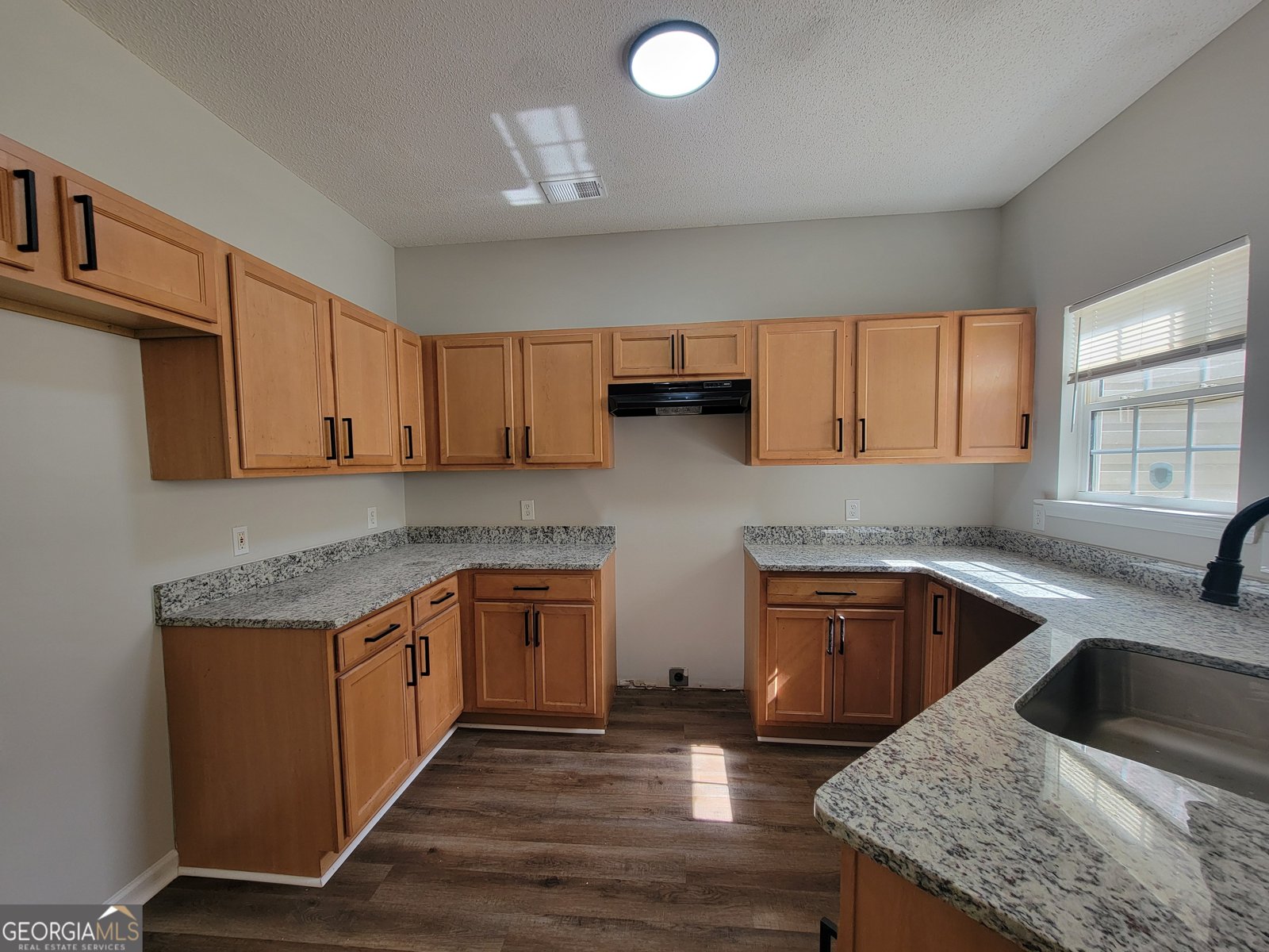 2274 Nicole Drive Hampton - 9