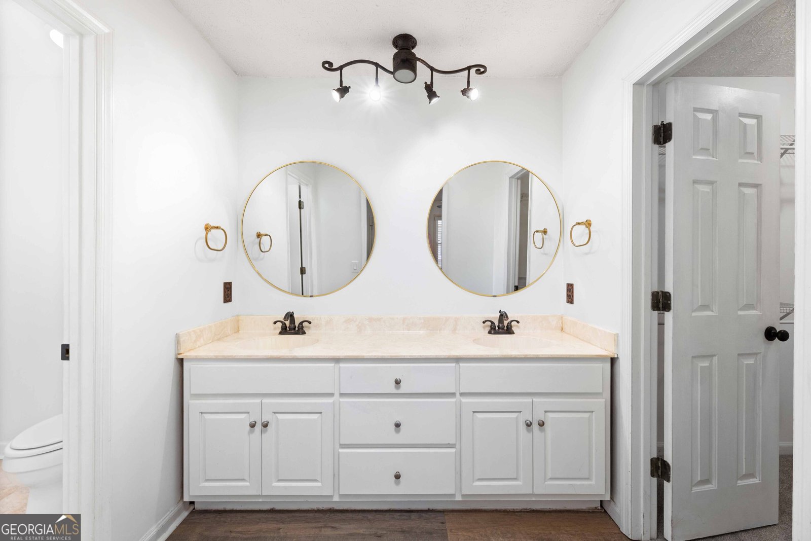 4524 Hedingham Lane Columbus - 16