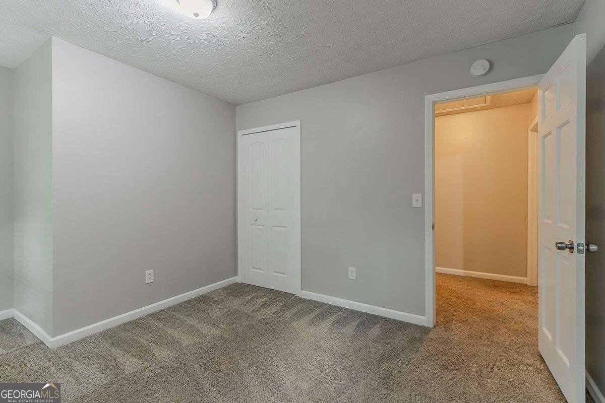 205 Fayette Drive Fayetteville - 23