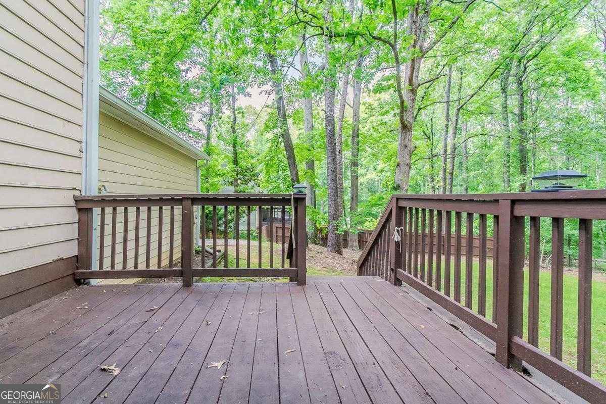 205 Fayette Drive Fayetteville - 32