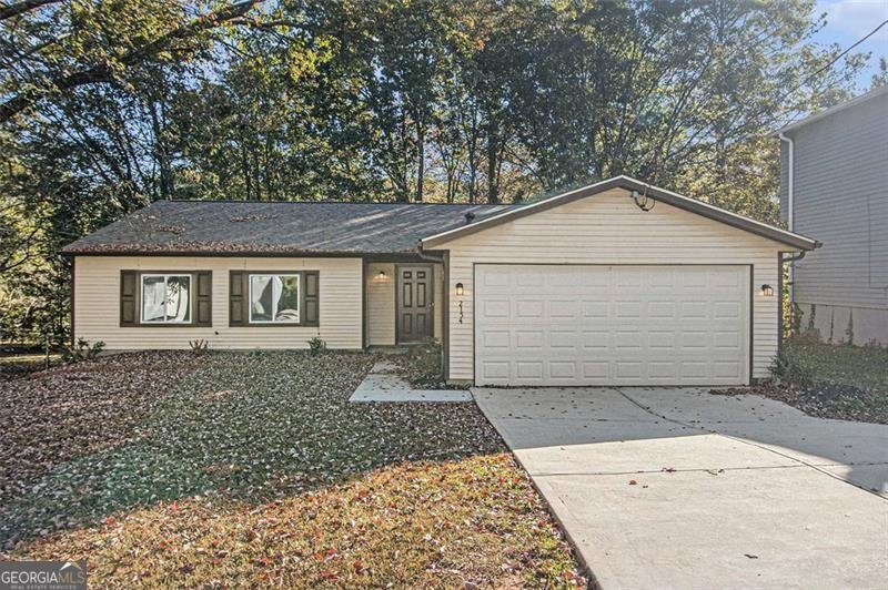 2154 SCARBROUGH Drive Stone Mountain - 1