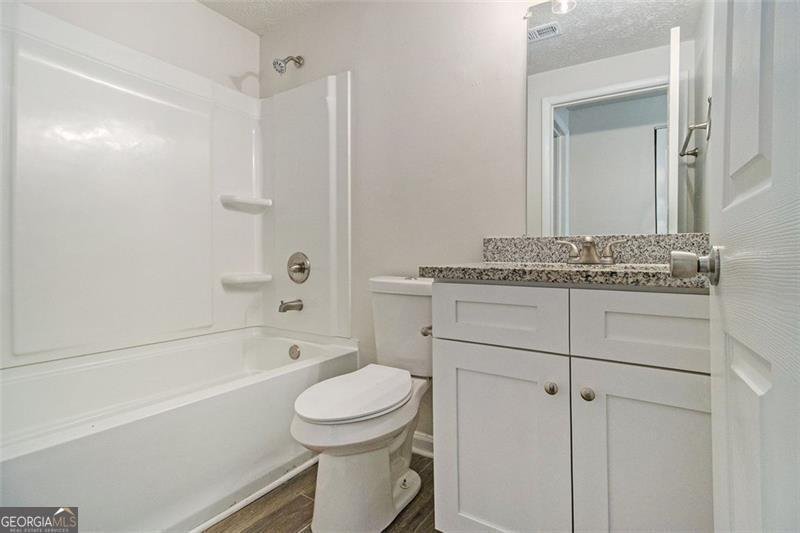 2154 SCARBROUGH Drive Stone Mountain - 21