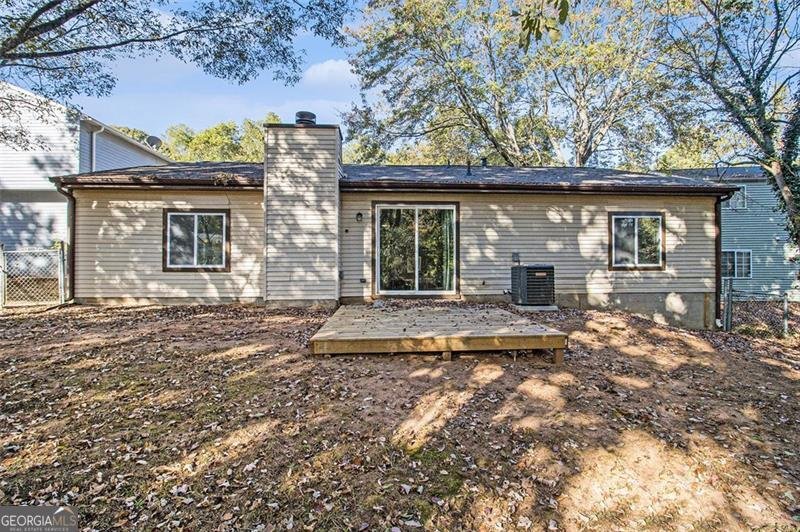 2154 SCARBROUGH Drive Stone Mountain - 29