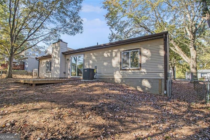 2154 SCARBROUGH Drive Stone Mountain - 30