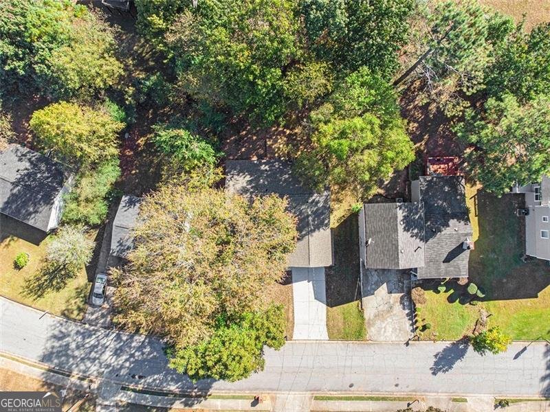 2154 SCARBROUGH Drive Stone Mountain - 32