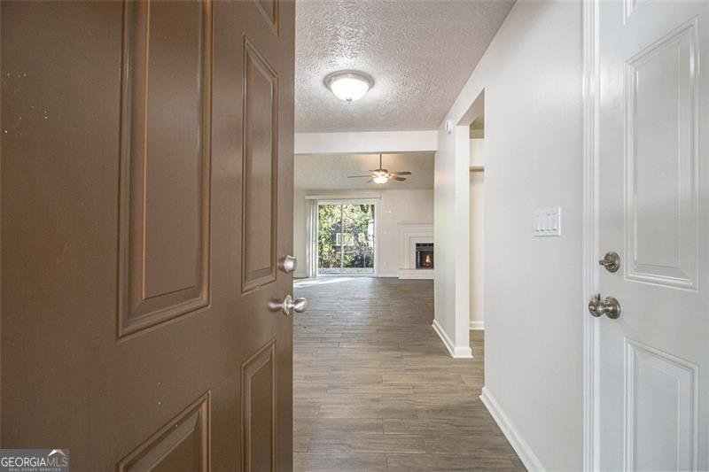 2154 SCARBROUGH Drive Stone Mountain - 4