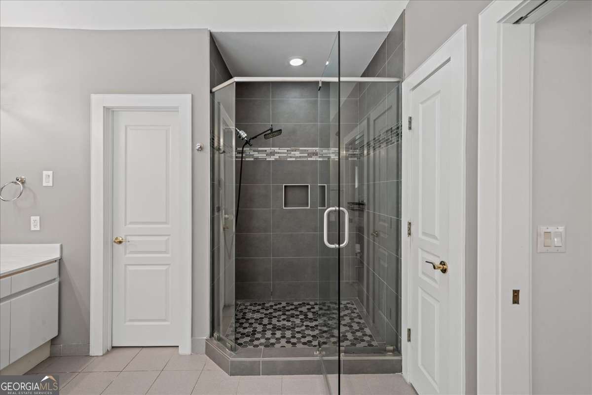 230 Skidaway Court Johns Creek - 40