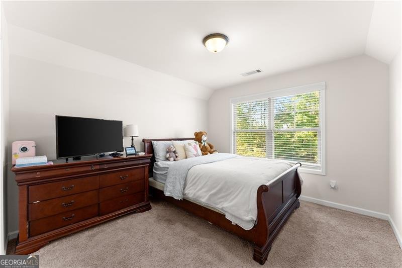 8055 Veranda Curve Ball Ground - 43