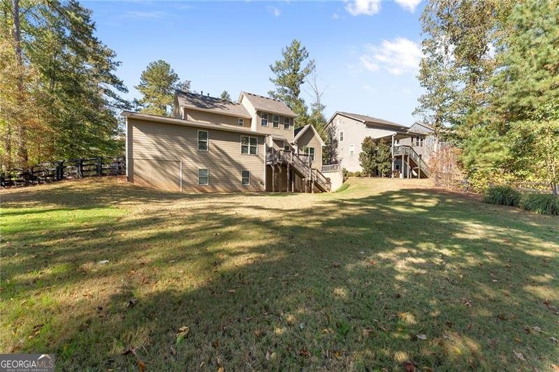 8055 Veranda Curve Ball Ground - 49