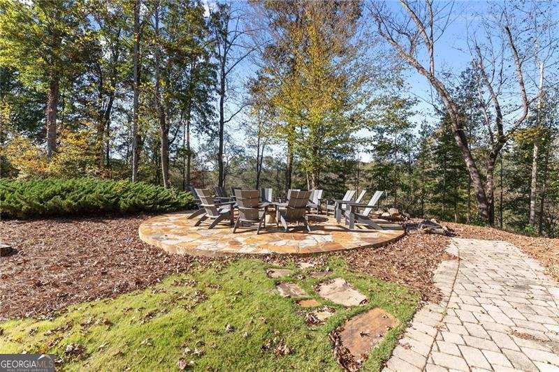 8055 Veranda Curve Ball Ground - 52