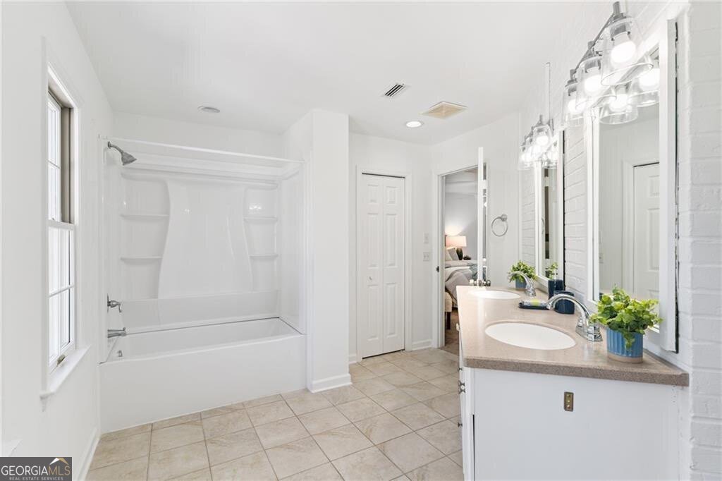 104 Augusta St. Simons - 43