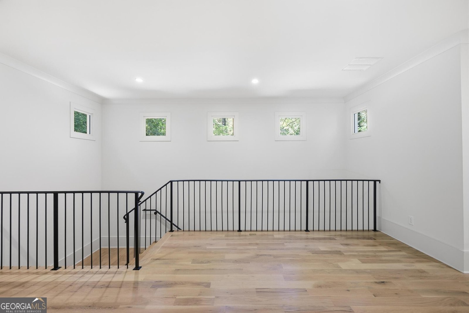 3568 Cloudland Drive Atlanta - 18