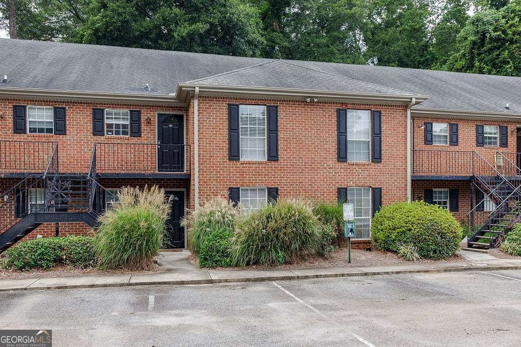 1055 Baxter Street Athens - 21