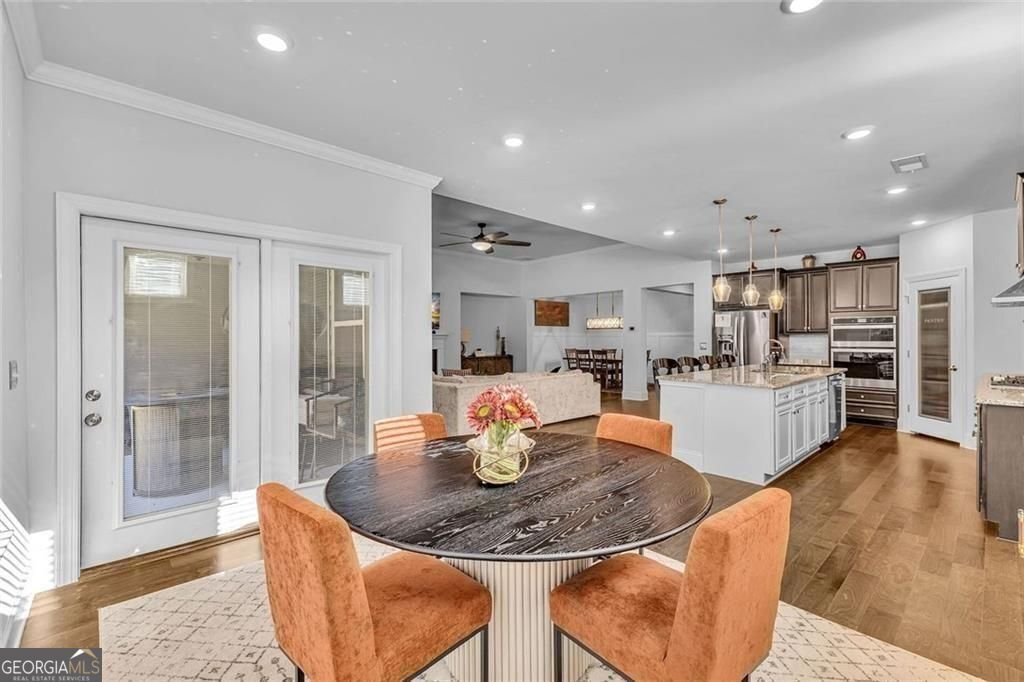 4888 Albany Way Atlanta - 25