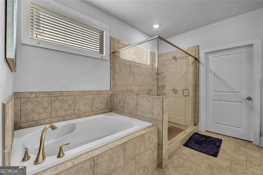 4888 Albany Way Atlanta - 35