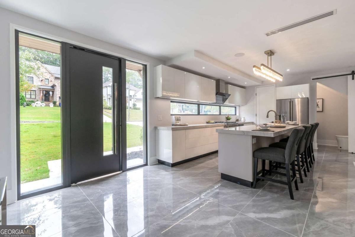 1653 Wayland Circle Atlanta - 2